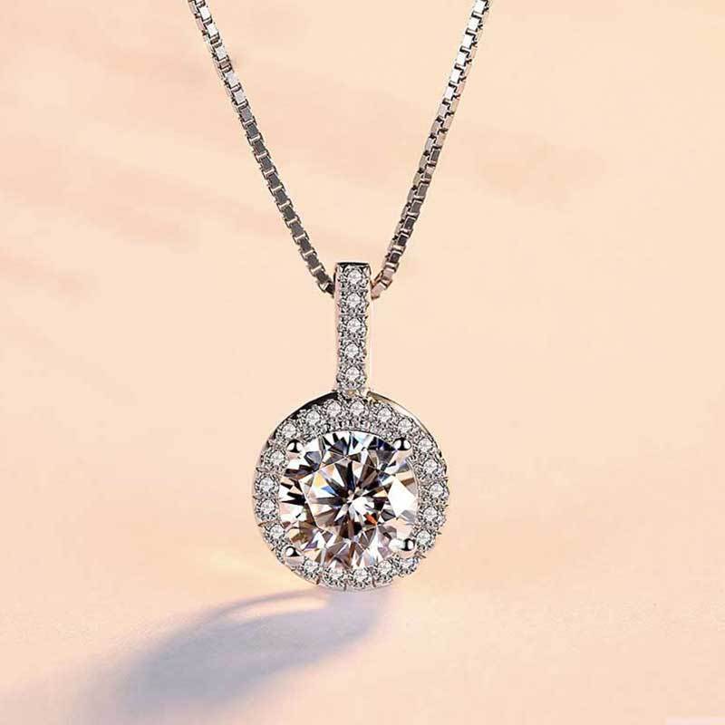 1.0Ct Sterling Silver Classic Round Cut Women's Pendant Necklace