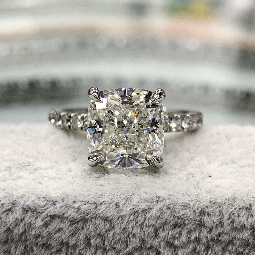 Stunning Cushion Cut 3PC Wedding Ring Set In Sterling Silver
