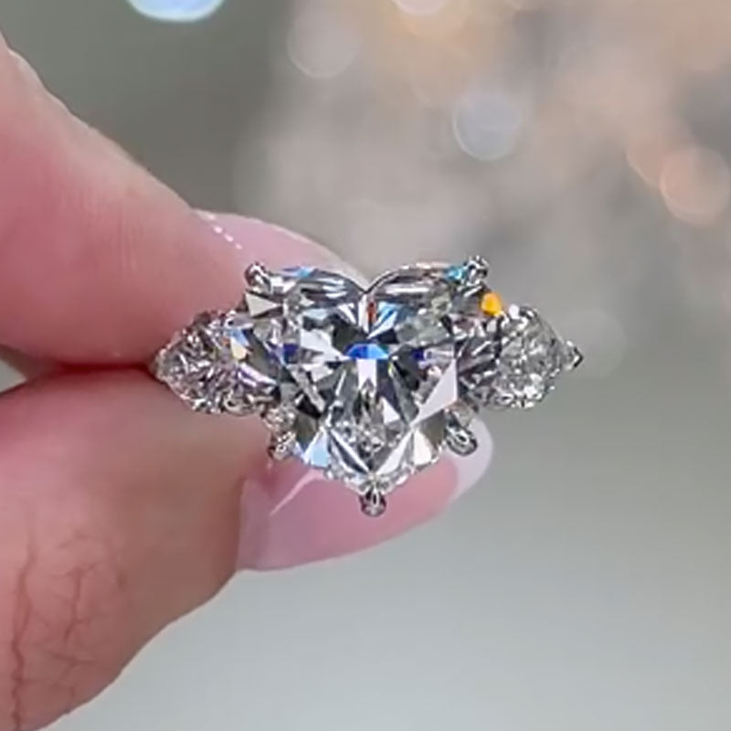 Ahabobo Royal Romantic White Stone Heart Cut Engagement Ring