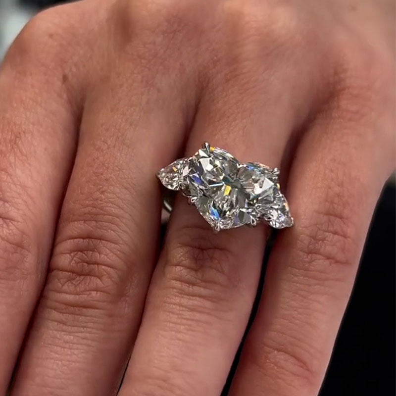 Ahabobo Royal Romantic White Stone Heart Cut Engagement Ring