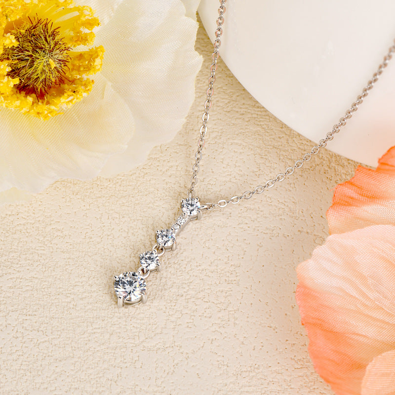 Round Cut Moissanite Pendant Necklace