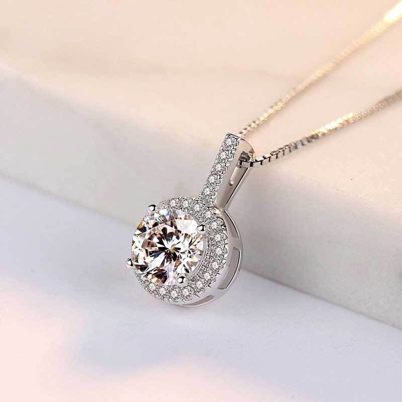 1.0Ct Sterling Silver Classic Round Cut Women's Pendant Necklace