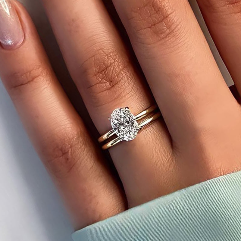 Sparkle Oval Cut Sona Simulated Diamonds Wedding Ring Set For Women