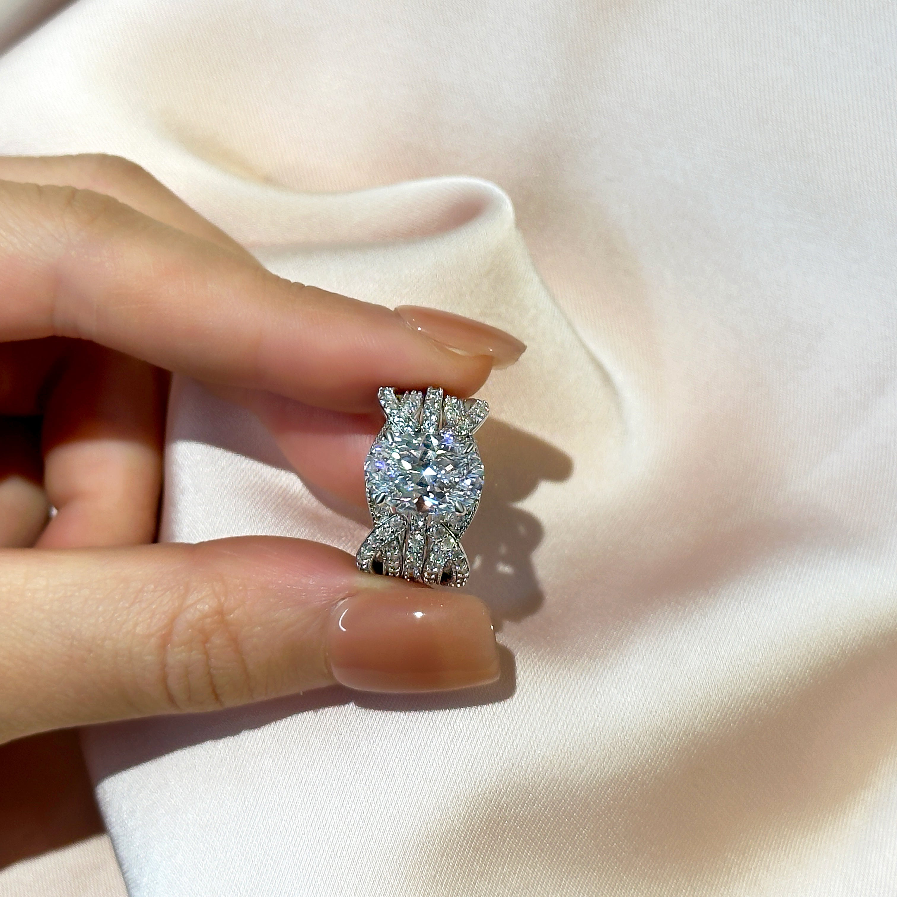 Ahabobo Classic Oval Cut Insert Wedding Ring Set For Women In Sterling Silver