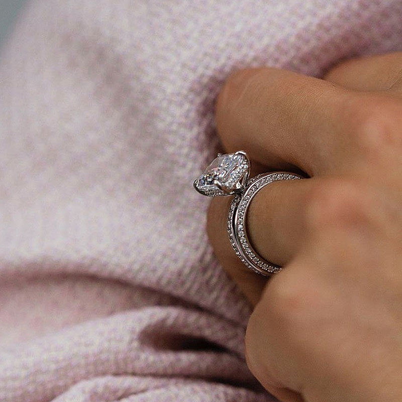 Ahabobo Gorgeous 2.0 Carat Radiant Cut Wedding Ring Set