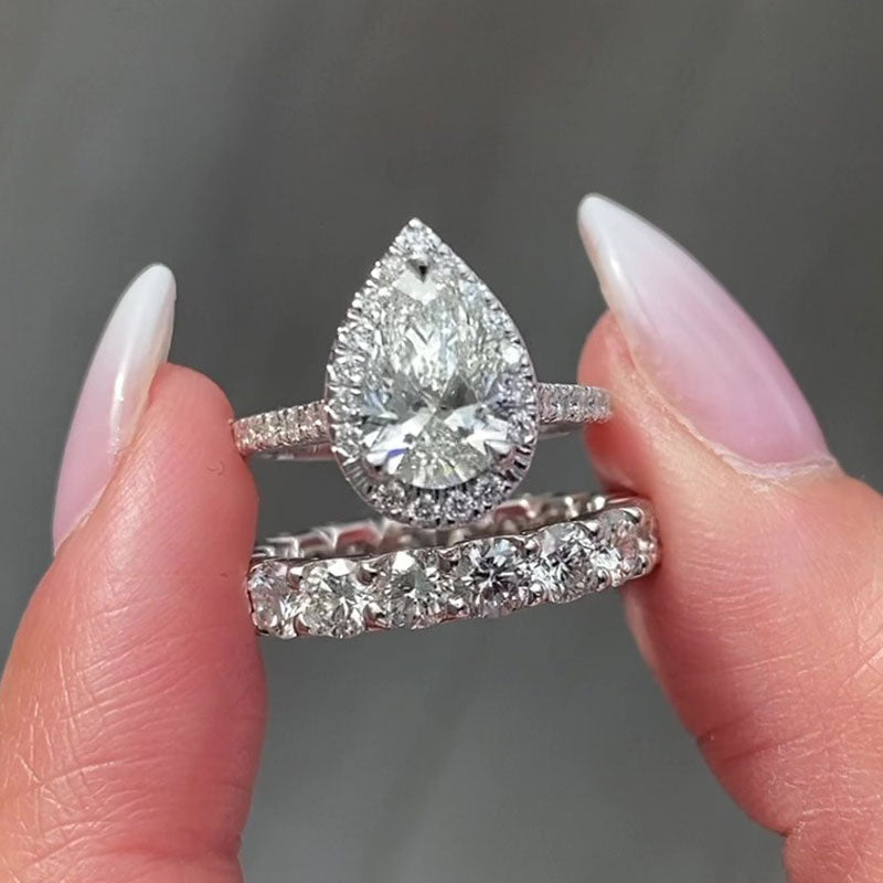 Ahabobo Classic Halo Pear Cut Wedding Ring Set