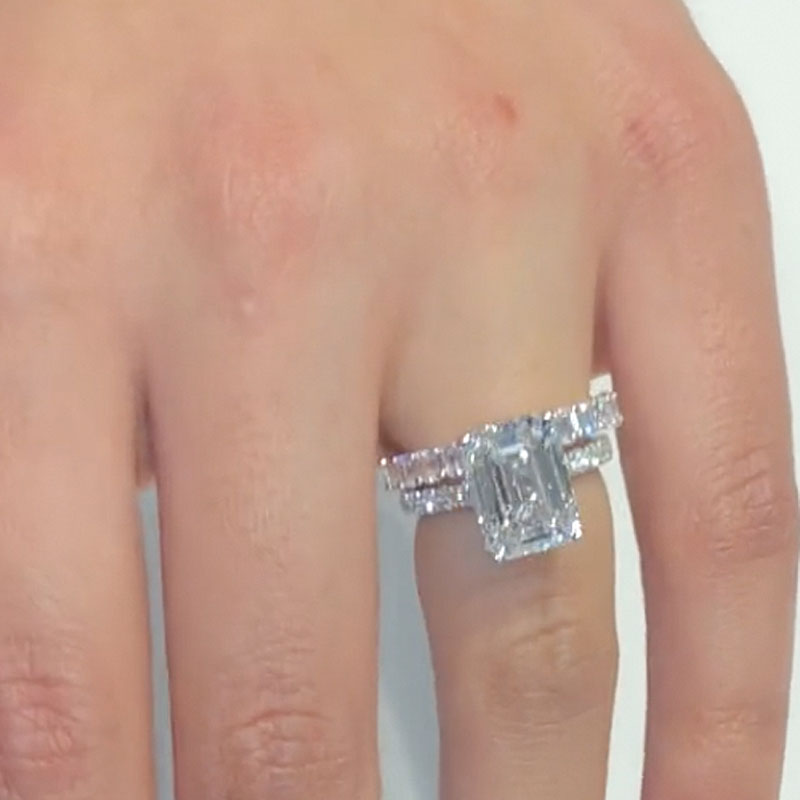 Ahabobo Luxurious Emerald Cut Wedding Ring Set In Sterling Silver