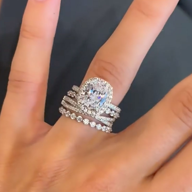 Ahabobo 4PC Luxurious Halo Cushion Cut Women's Wedding Set