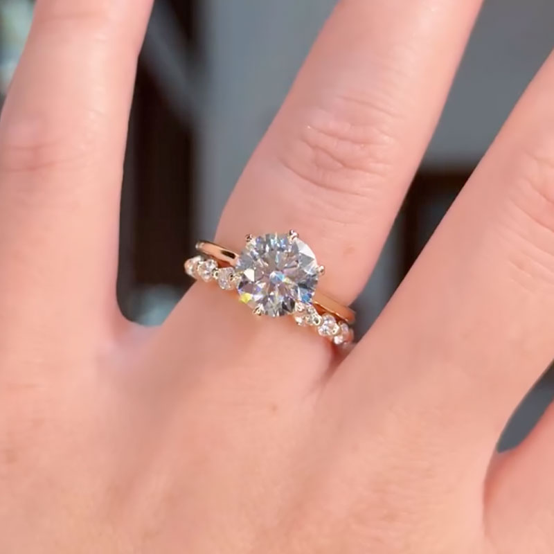 Ahabobo Classic Round Cut Travel Wedding Ring Set With Full Round Cut Wedding Band