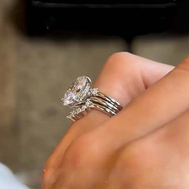 Vintage 4.0Ct Oval Cut Wedding Ring Set With Crown Shaped Wedding Band