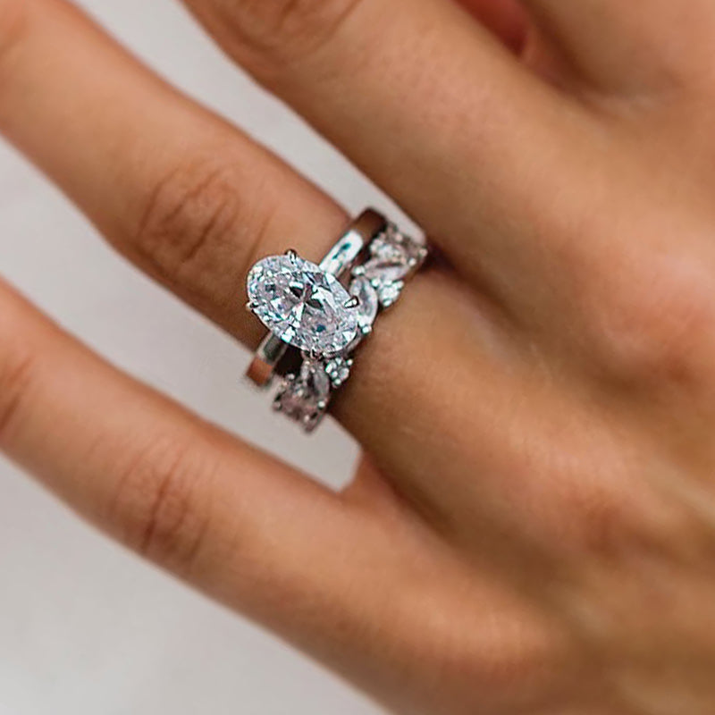 Ahabobo Oval Cut Wedding Ring Set With Marquise Cut & Round Cut Wedding Band