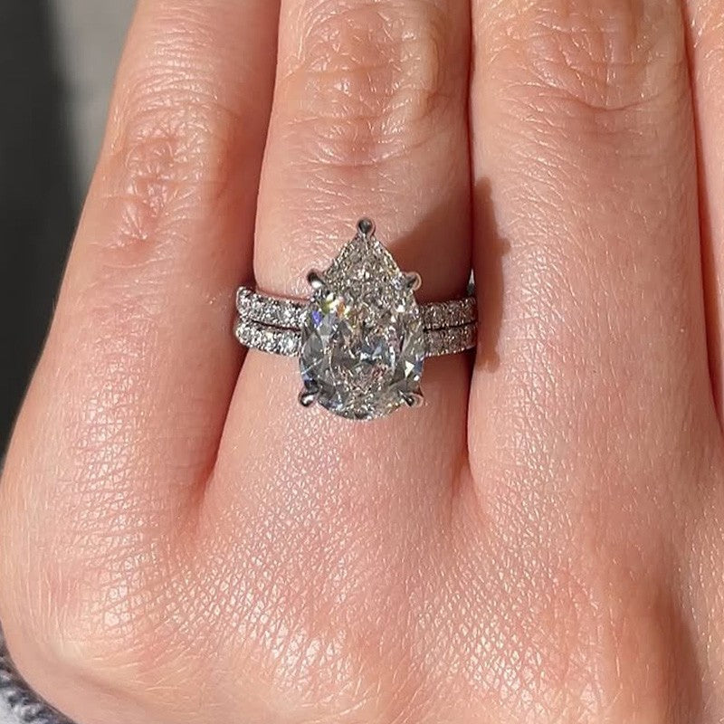 Excellent 4.5Ct Pear Cut Wedding Ring Set With Classic Wedding Band