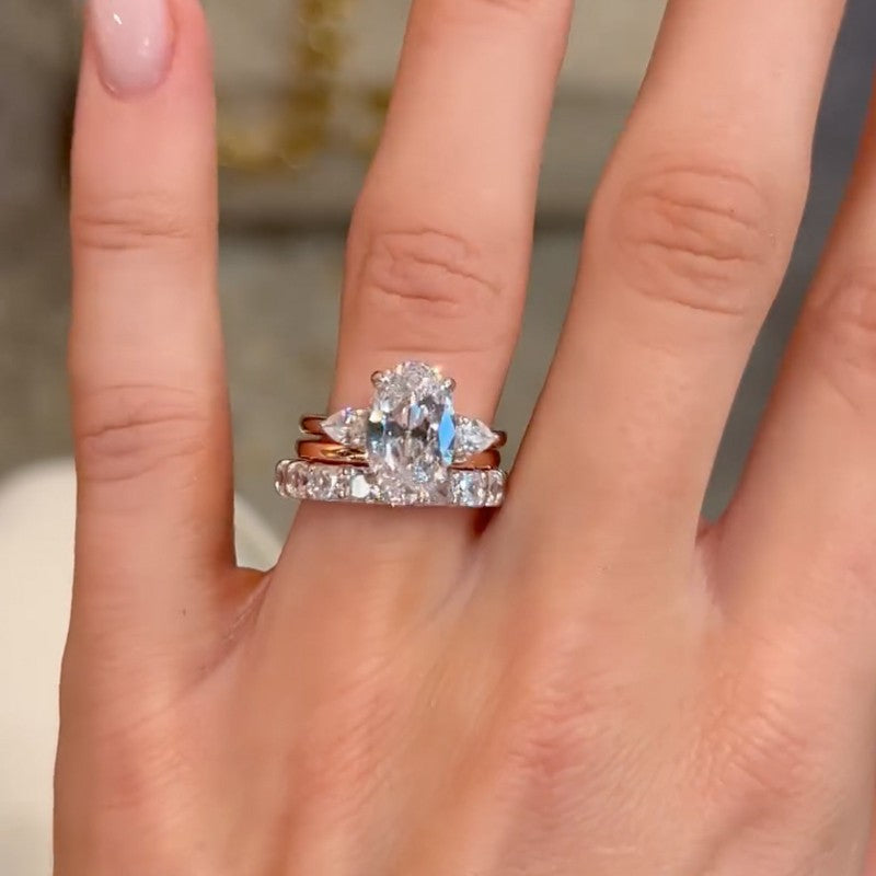 3PC 4.0Ct Oval Cut Three Stone Wedding Ring Set With Classic Wedding Bands