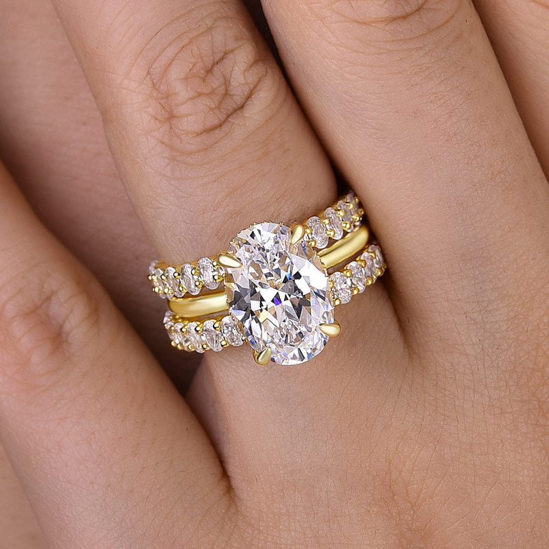 Luxury 4.0 Carat Oval Cut 3PC Wedding Ring Set In Sterling Silver