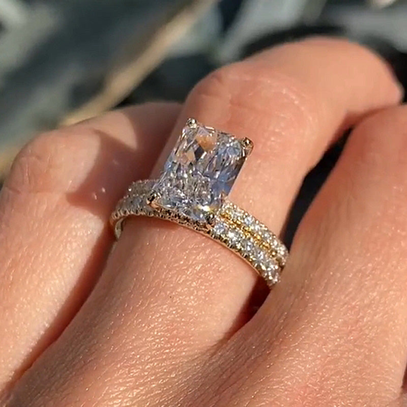 Ahabobo Radiant Cut Wedding Ring Set