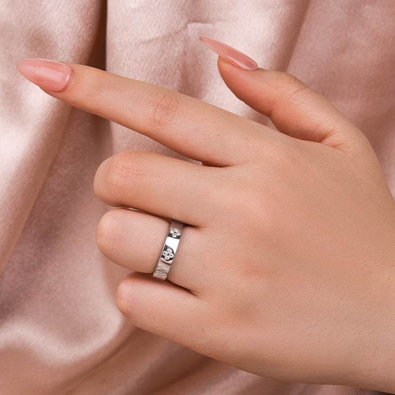 Ahabobo Noble Moissanite Wide Wedding Band With Flower Design For Women