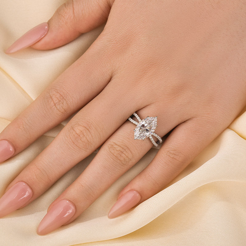 Unique 4.0Ct Marquise Cut Twist Travel Ring Engagement Ring