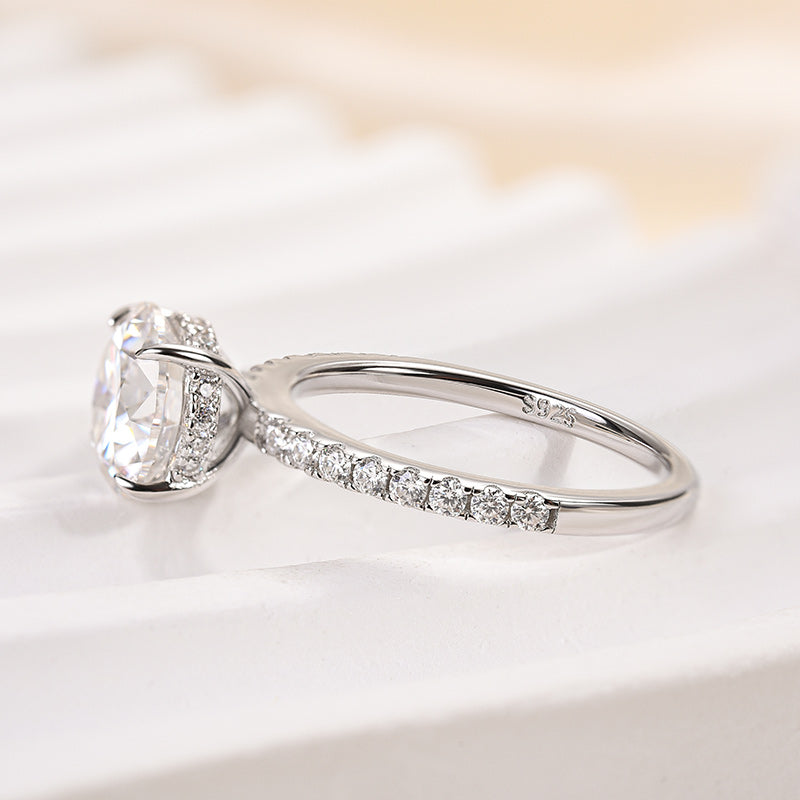 Ahabobo Classic Moissanite 2.0 Carat Round Cut Promise Ring