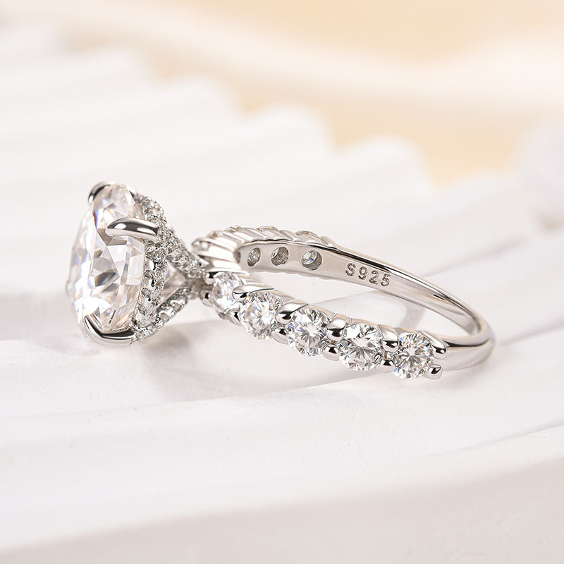 Ahabobo Moissanite 4.0 Carat Round Cut Engagement Ring In Sterling Silver