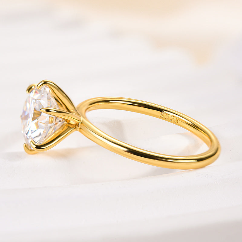 Ahabobo 2.0 Carat Moissanite 6 Prong Round Cut Promise Ring