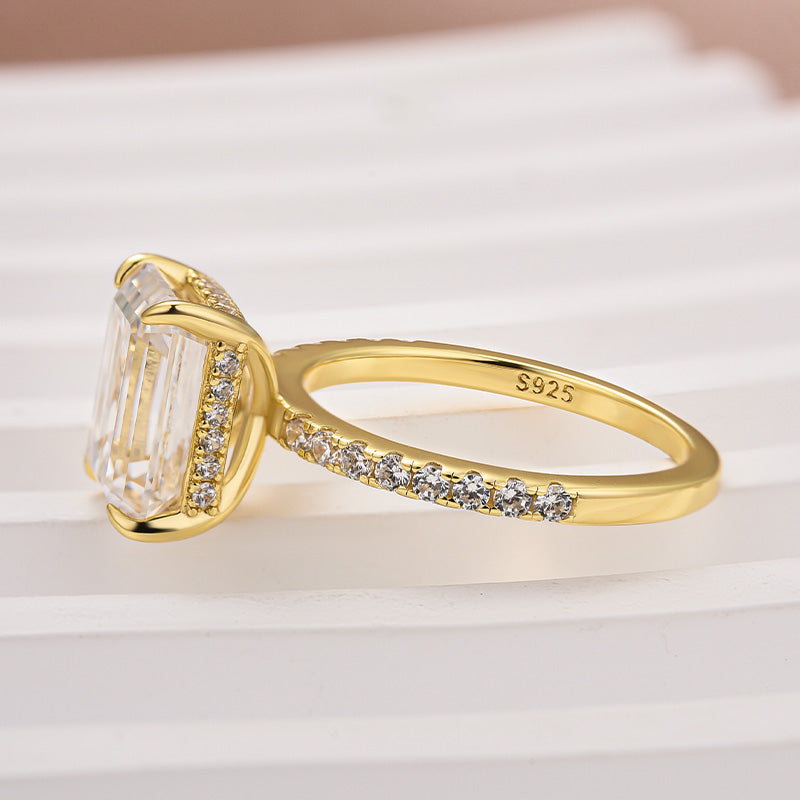 Ahabobo Moissanite 3.5 Carat Emerald Cut Engagement Ring