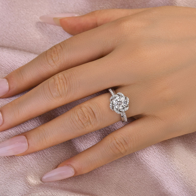 Maxine Moissanite 1.0 CT Twist Flower Design Engagement Ring