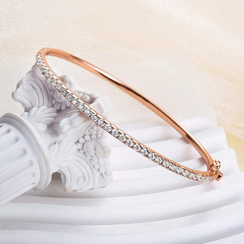 Timeless Round Cut Tennis Bracelet For Women