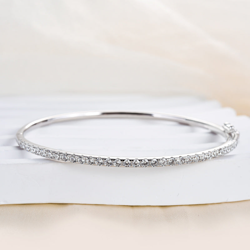 Timeless Round Cut Tennis Bracelet For Women