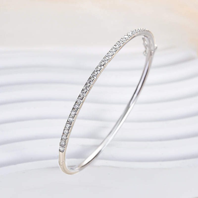 Timeless Round Cut Tennis Bracelet For Women