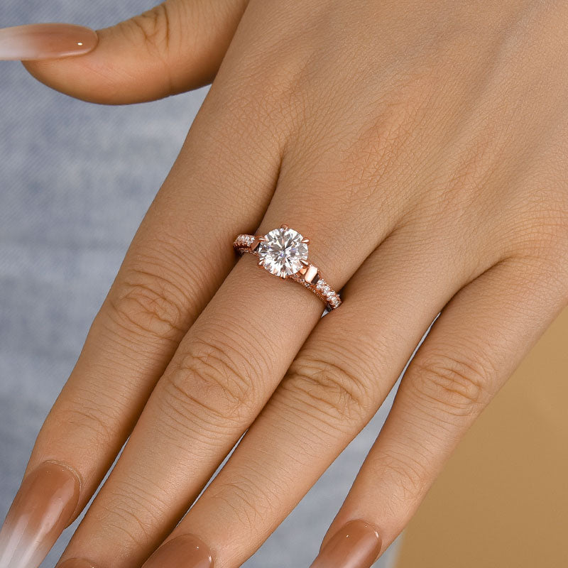 Maxine Moissanite Bow Base Design 2.0 Carat Round Cut Engagement Ring