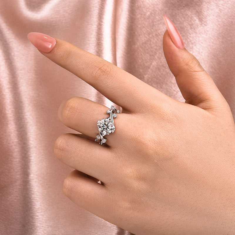 Ahabobo Vintage Moissanite 2.0 Carat Vine Design Round Cut Engagement Ring