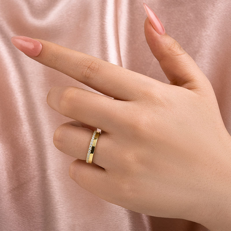Ahabobo Moissanite Round Cut Yellow Gold Wedding Band for Women