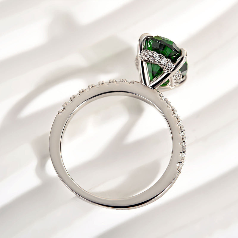 Classic Oval Cut Emerald Green Simulated Diamond Engagement Ring