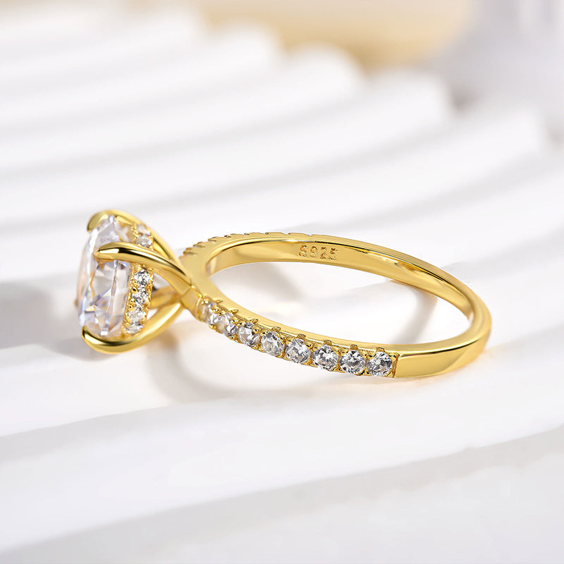 Classic Round Cut Engagement Ring for Her 4 prong In Sterling Silver