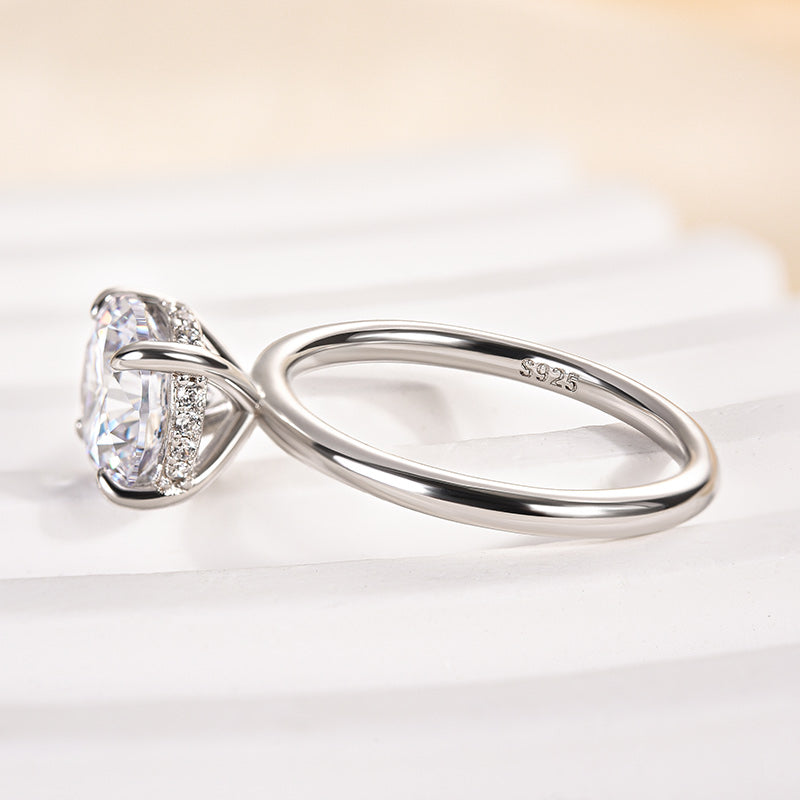 Ahabobo Moissanite 2.0 Carat Round Cut Promise Ring