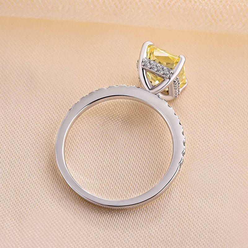 Beautifully 3.3 Carat Yellow Sapphire Radiant Cut Engagement Ring