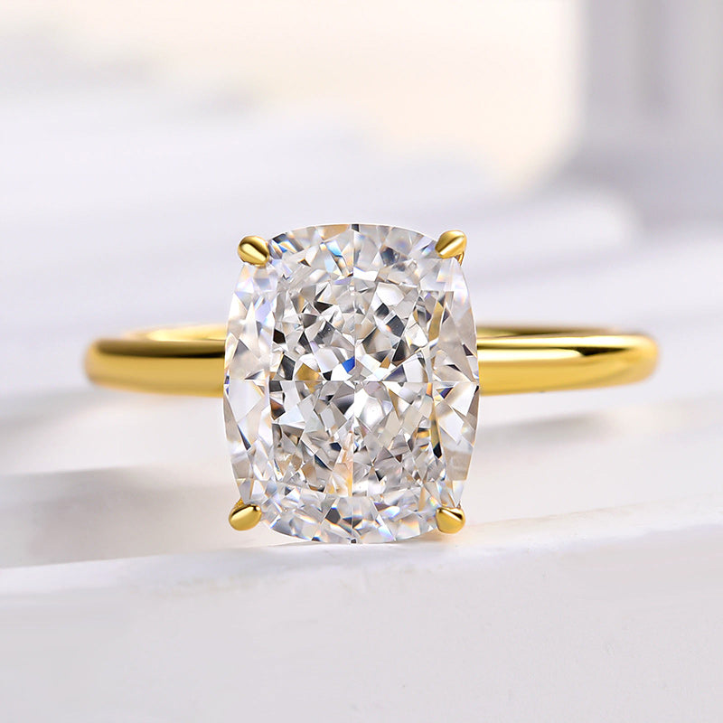 Lovely Yellow Gold Cushion Cut Engagement Ring
