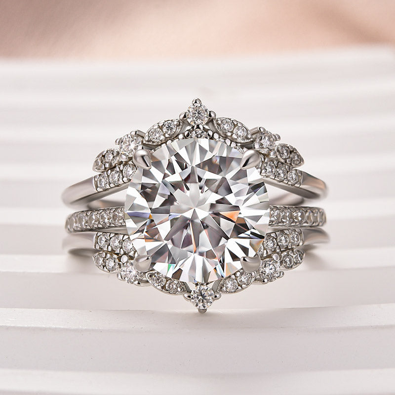 Moissanite 4.0 Ct Round Cut Insert Wedding Ring Set With Jacket Stack Wedding Band
