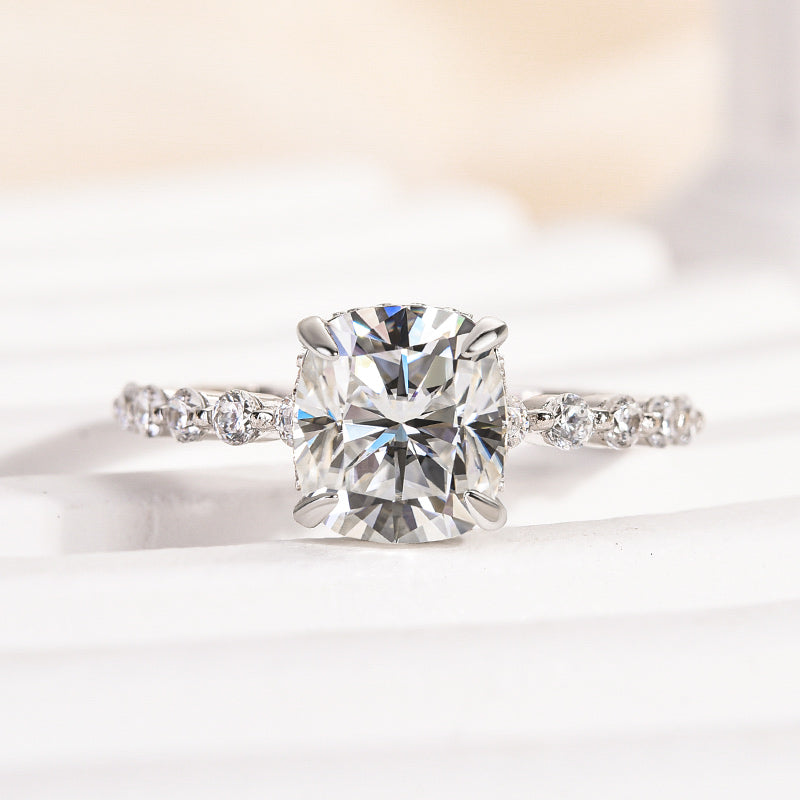 Ahabobo Moissanite 2.0 Carat Cushion Cut Engagement Ring