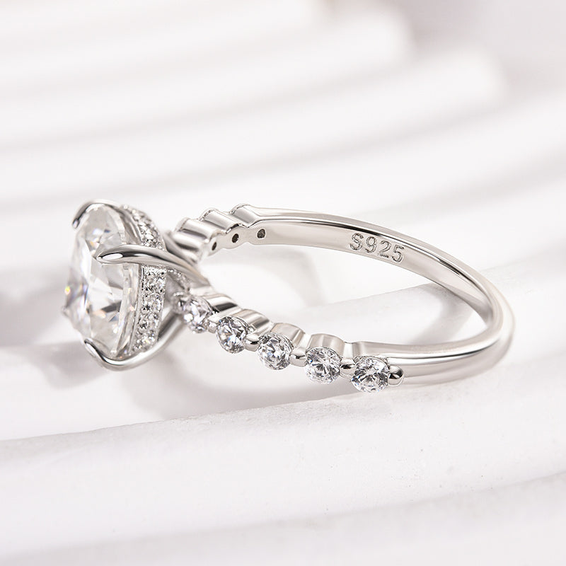 Ahabobo Moissanite 2.0 Carat Cushion Cut Engagement Ring