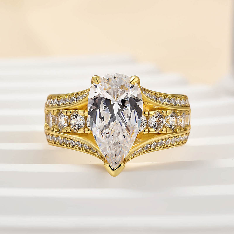 Unique 3 Prong 3.0Ct Pear Cut Engagement Ring