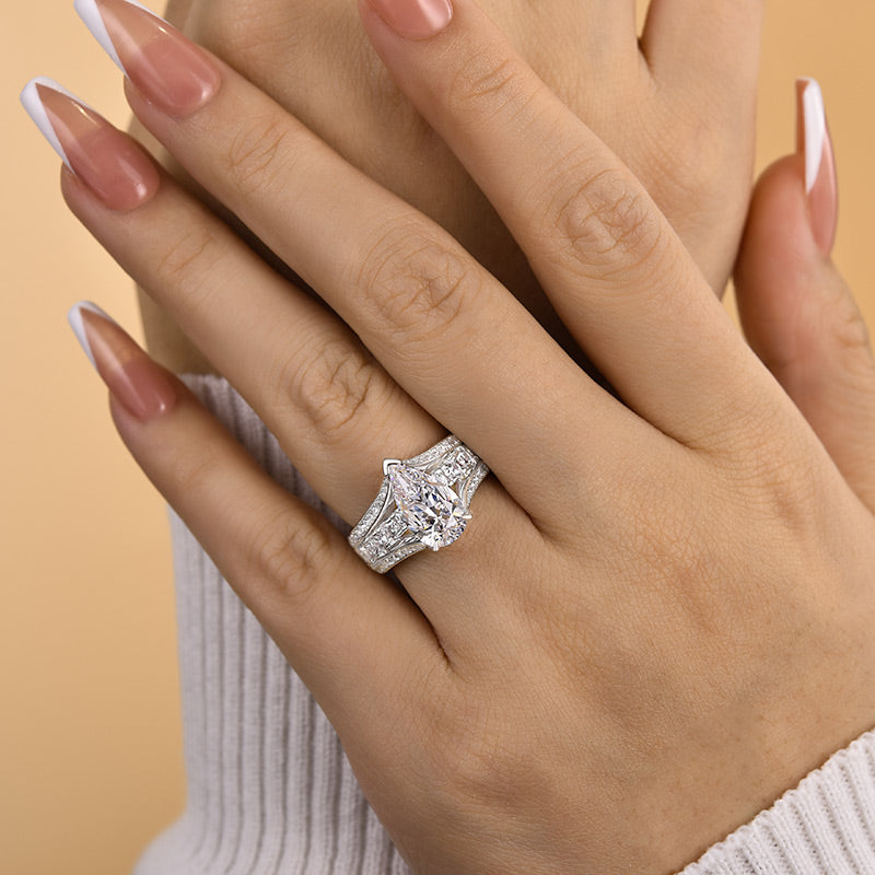 Unique 3 Prong 3.0Ct Pear Cut Engagement Ring