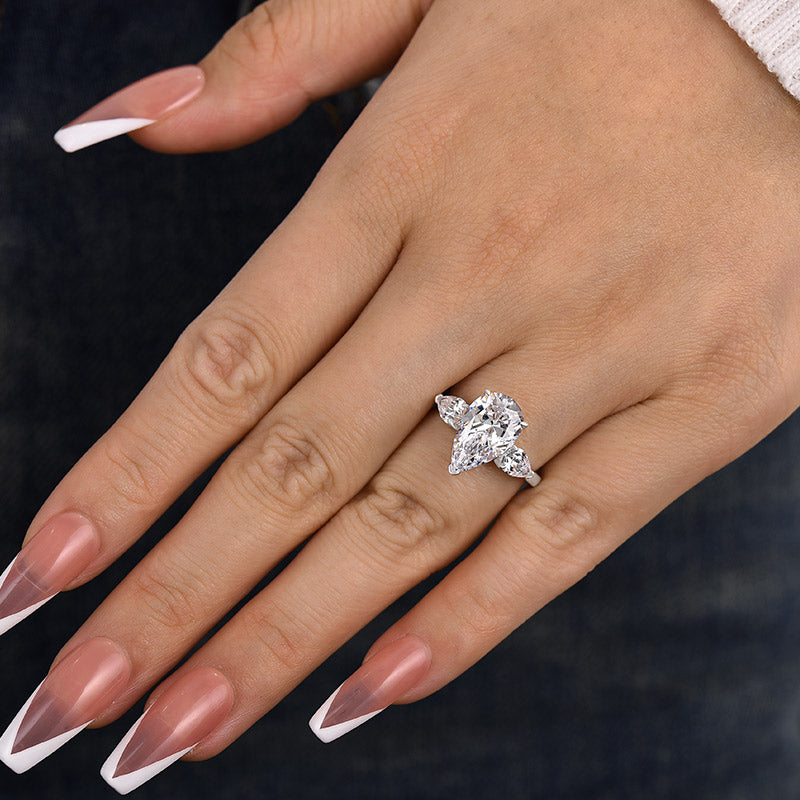 Gorgeous 4.0Ct Pear Cut Three Stone Engagement Ring