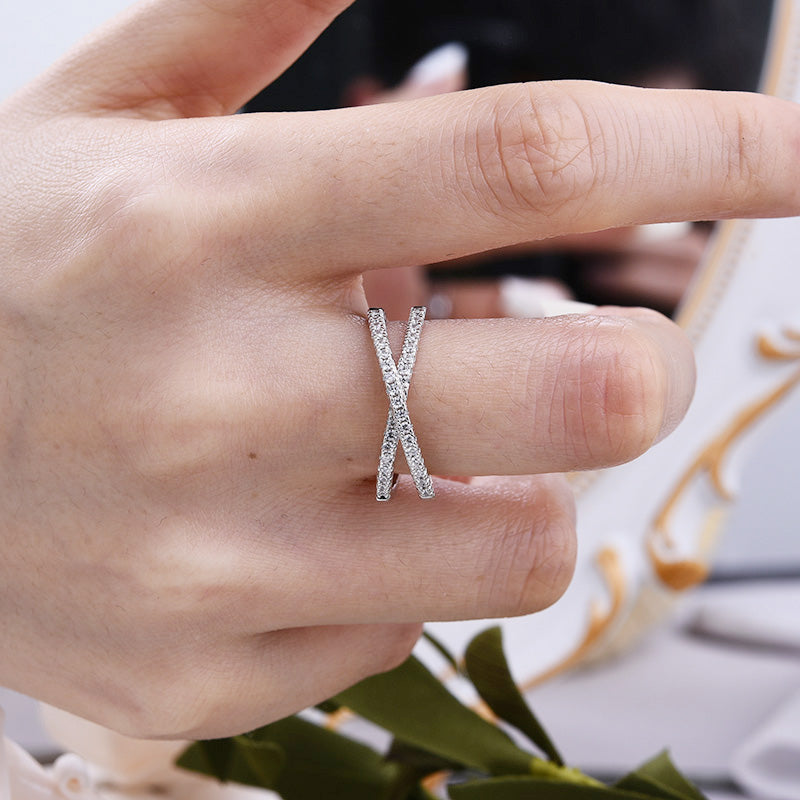 Ahabobo X Criss Cross Wedding Band