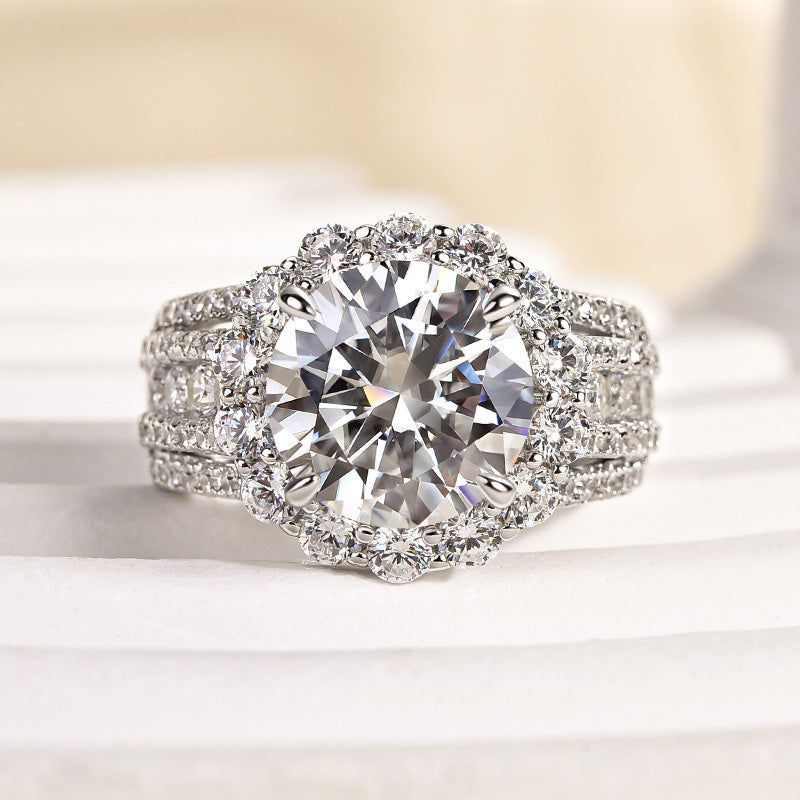 Ahabobo Unique Halo Design Round Cut Engagement Ring In Sterling Silver