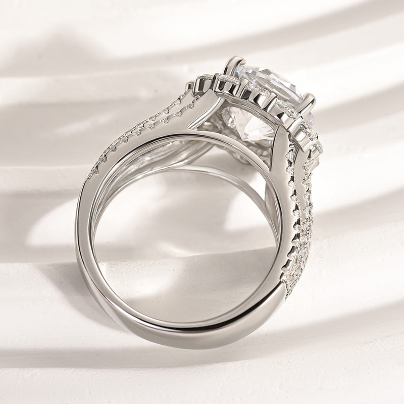 Ahabobo Unique Halo Design Round Cut Engagement Ring In Sterling Silver