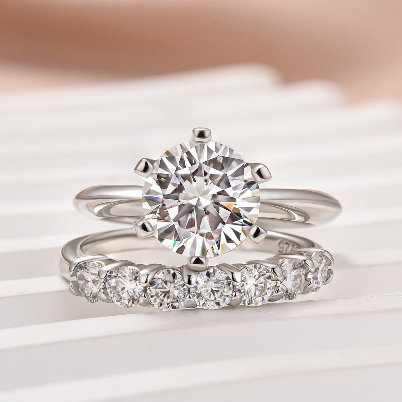 Moissanite 2.0 Carat Round Cut Wedding Ring Set For Women