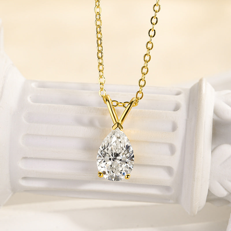 1.5 Carat Moissanite Pear Cut Pendant Necklace In Sterling Silver