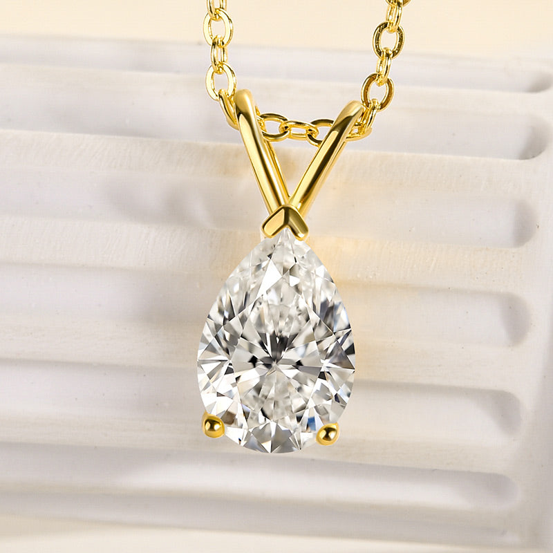 1.5 Carat Moissanite Pear Cut Pendant Necklace In Sterling Silver