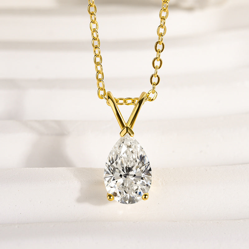 1.5 Carat Moissanite Pear Cut Pendant Necklace In Sterling Silver